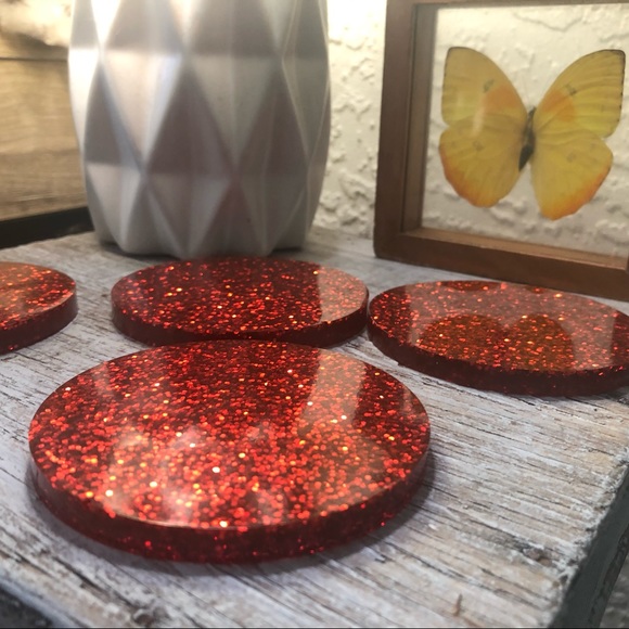 Red Glitter Coaster Set Resin Glam For Home Decor or Holiday / Christmas - Picture 4 of 17
